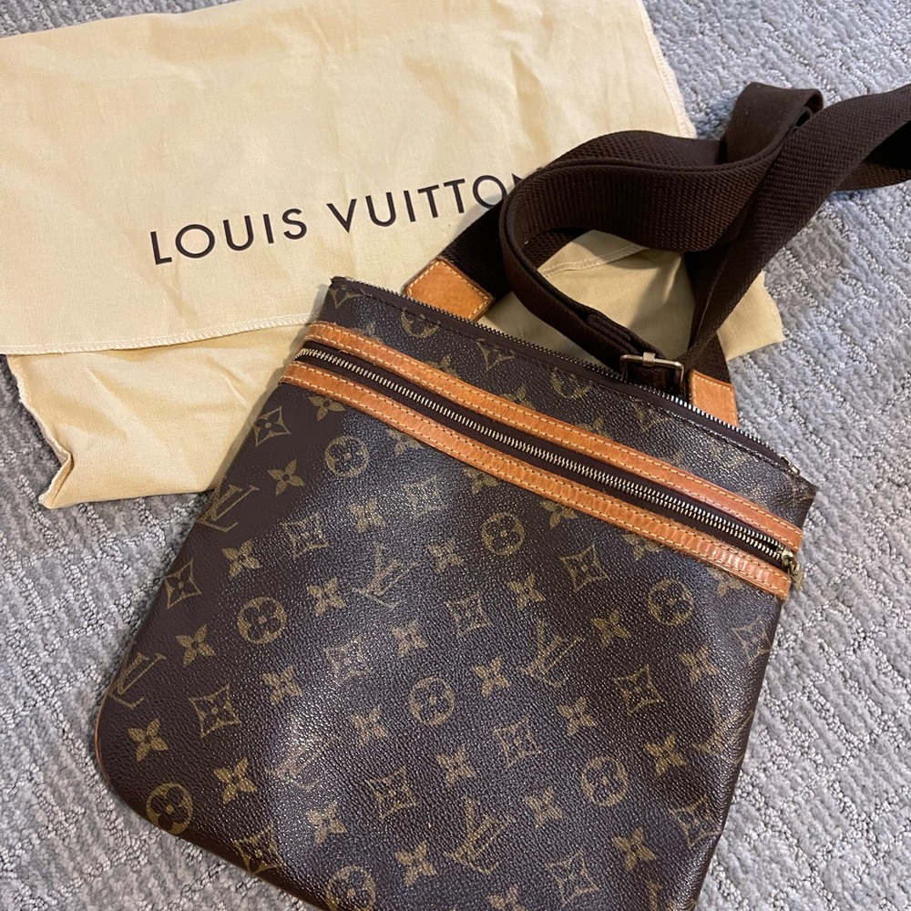 Louis Vuitton Monogram Messenger Crossbody Bag with Dust Bag
